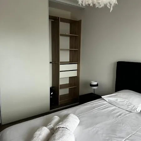 Apartment T2 Climatise A Porticcio, 100m De La Wifi Fibre Porticcio (Corsica)