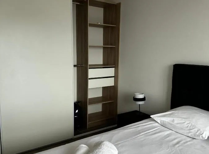 Apartment T2 Climatise A Porticcio, 100m De La Wifi Fibre Porticcio (Corsica)