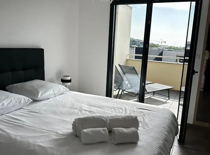 T2 Climatise A Porticcio, 100m De La Wifi Fibre * Porticcio (Corsica)